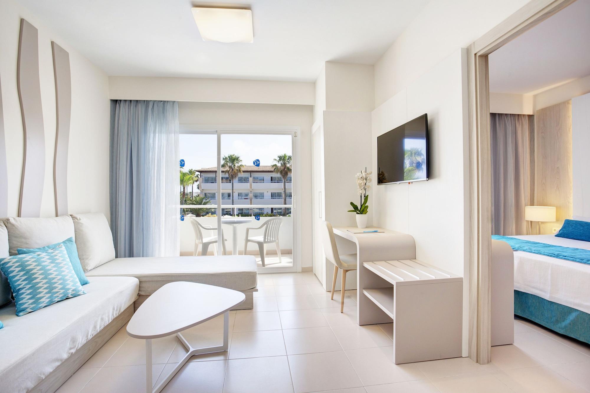 Grupotel Mallorca Mar Cala Bona  Exterior photo