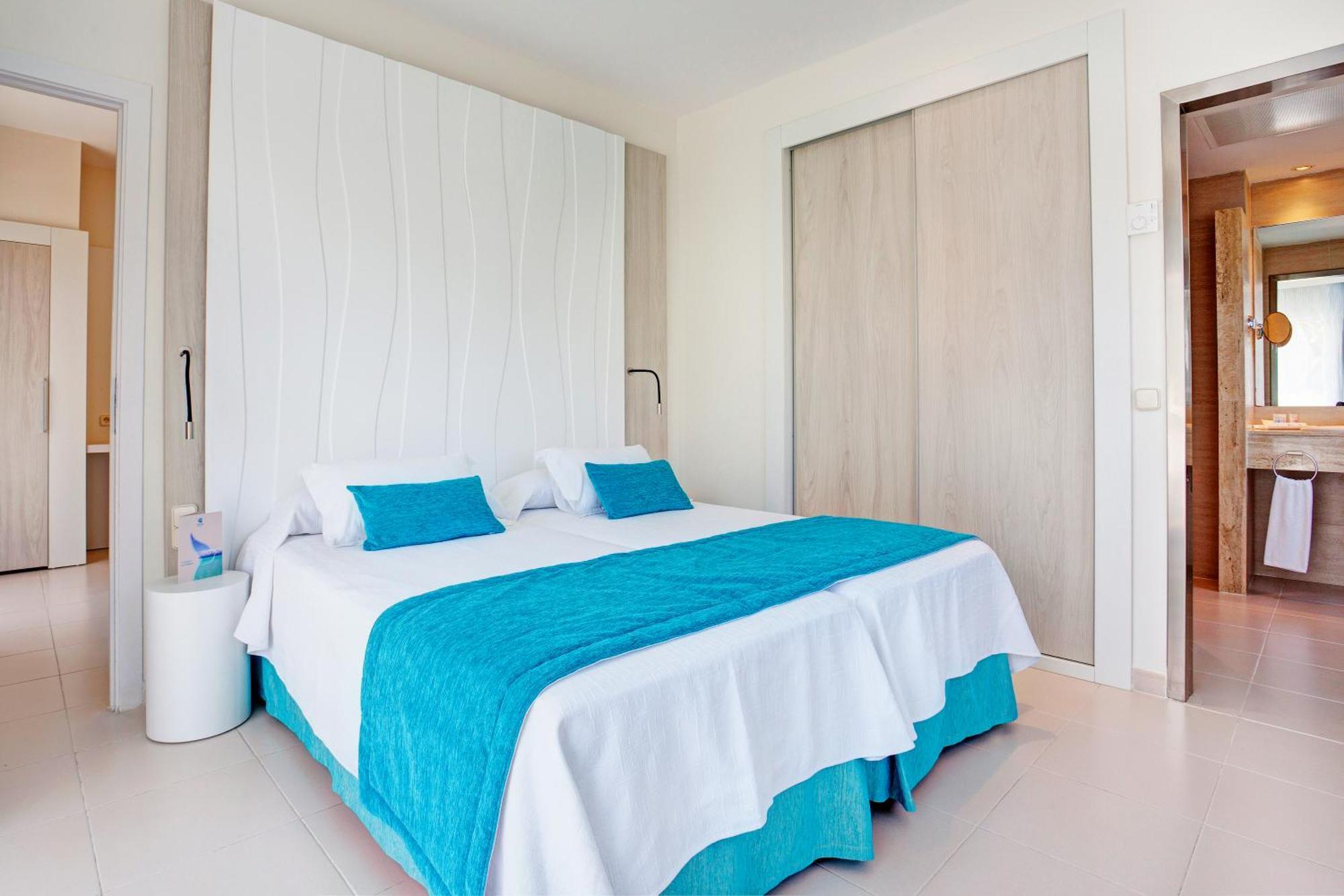 Grupotel Mallorca Mar Cala Bona  Exterior photo